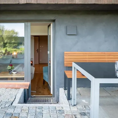 Gartenzimmer *